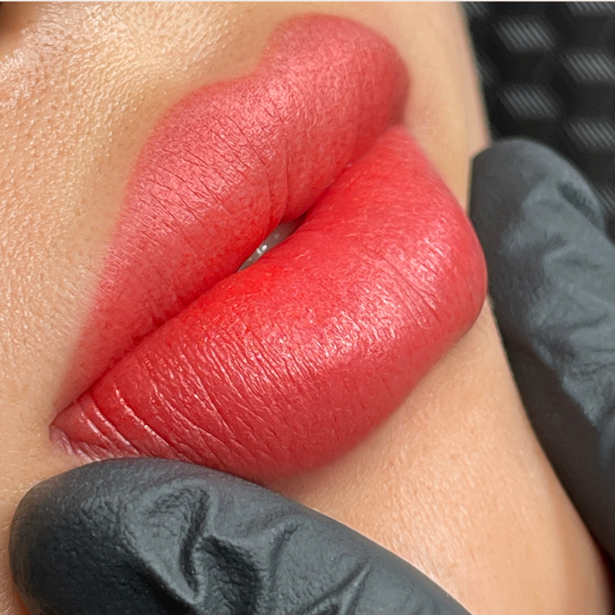 Home page(图22) Lipstick Effect